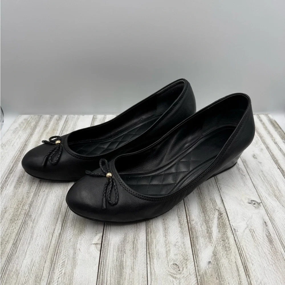 Cole Haan Black Leather Shoes